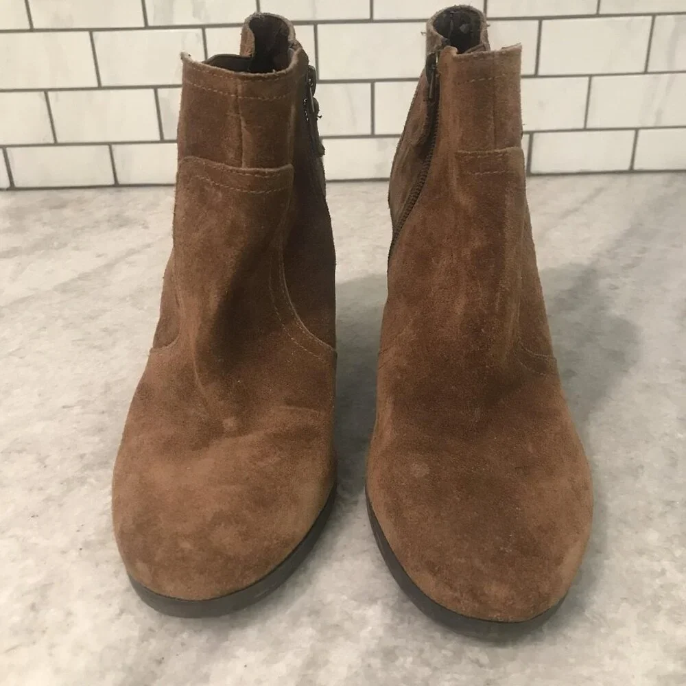Franco Sarto Boots Womens Size 9 Brown Suede Warrick Wedge Ankle Booties Buckle - Picture 3 of 11